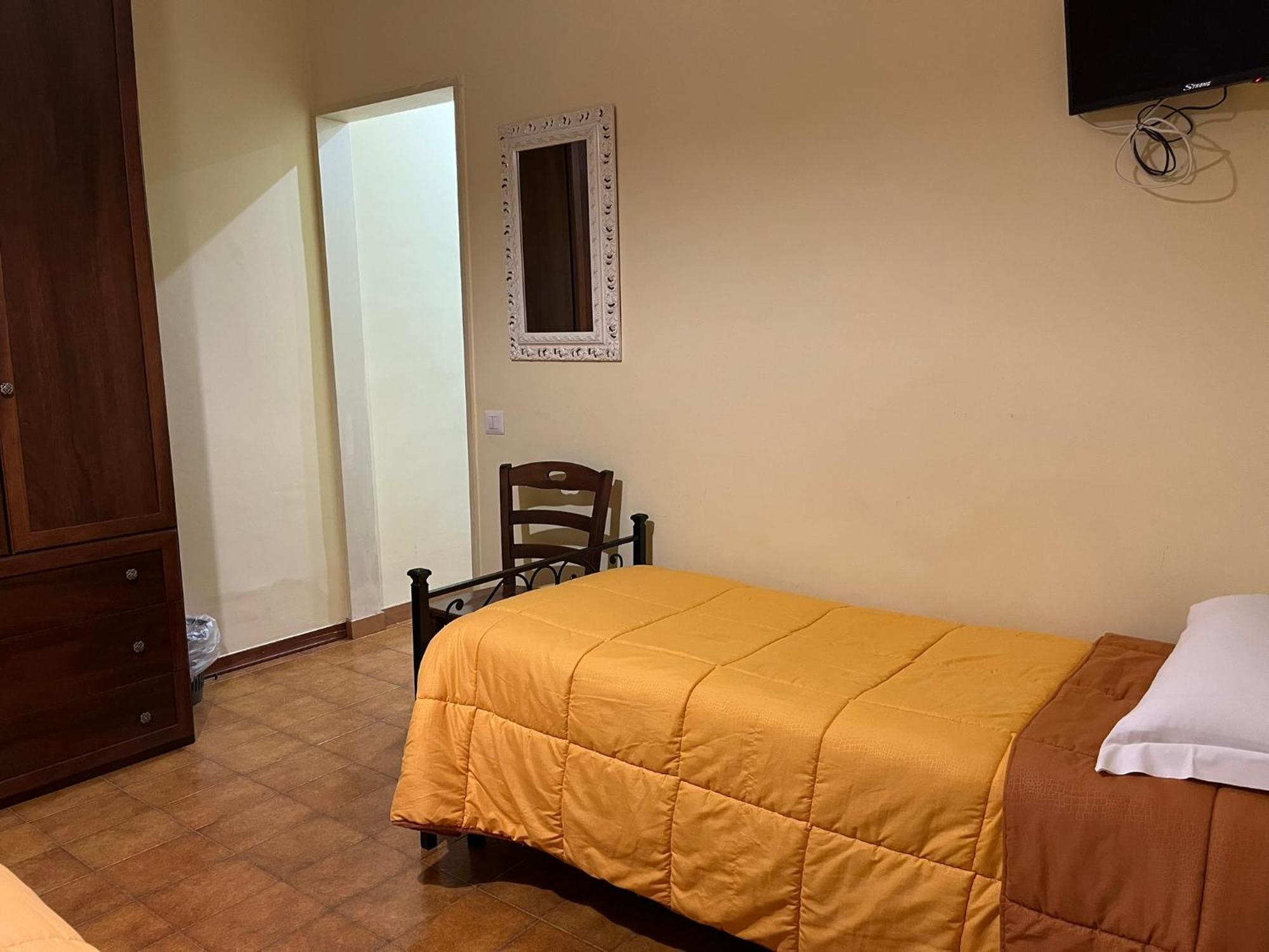 Le Ganze Bed & Breakfast เชปราโน ห้อง รูปภาพ