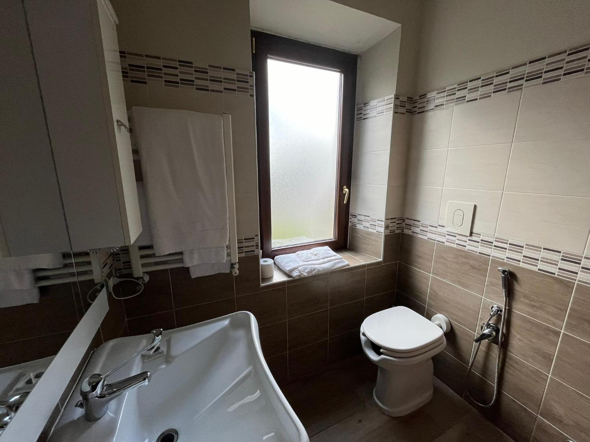 Le Ganze Bed & Breakfast เชปราโน ห้อง รูปภาพ